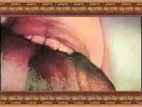Video Vintage One Mouth Tw