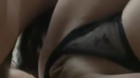 2 mulheres metendo