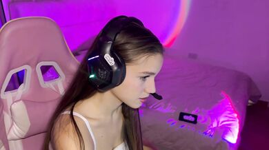Video My naked, whorish stepdaughter and...