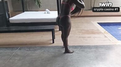 Video Pool afternoon with my great-bodied...