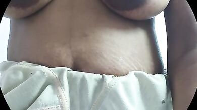 Video Telugu Chamet girl paid show