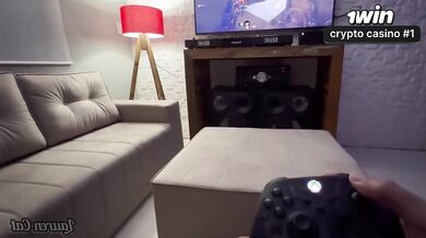 Video Playing flick games and nailing...