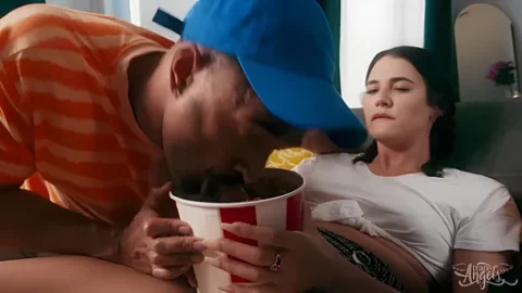 Video Hung Ladyboy Crazy Porn Movie