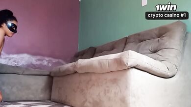 Video Submissive stepdaughter in deep throat,...