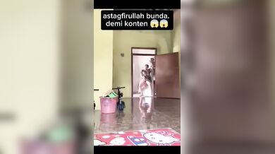 Video MARLBOROQUEENSEX – EMAK EMAK FB...