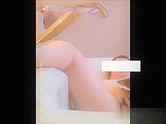 Video LAEM MASTURBATION BATH