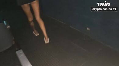 Video Cuckold takes wife to...