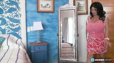 Video Sink Into Softness –...