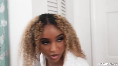 Video I Need Paramedic Pussy!...