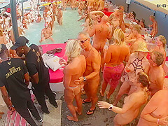 Video French Swingers Club 104